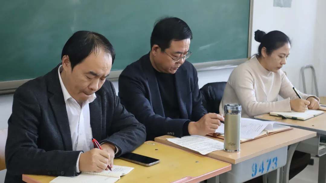 院领导深入思政课堂 精准指导筑牢育人根基