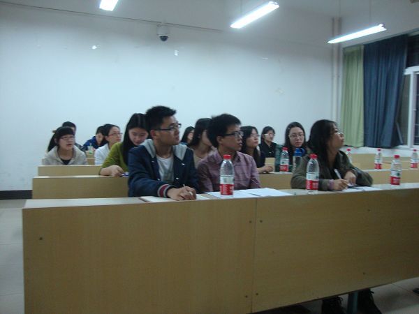 威尼斯wns885566研究生会《财会纵横》编委会招新顺利进行